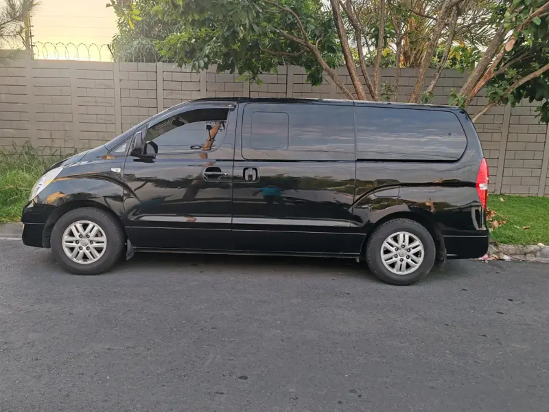 Hyundai STAREX 2017