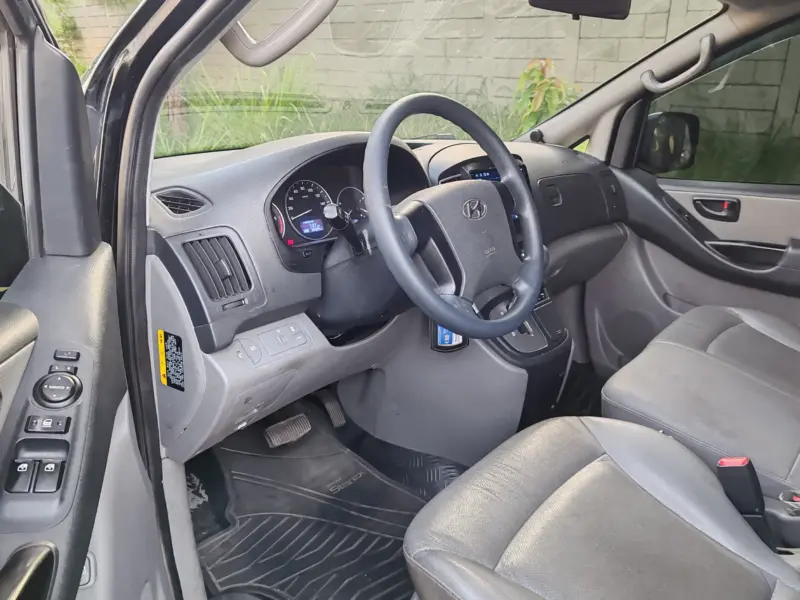 Hyundai STAREX 2017