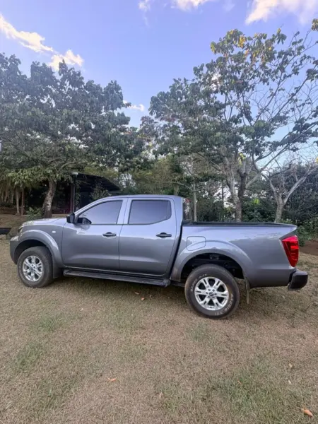 Nissan NP300 2026