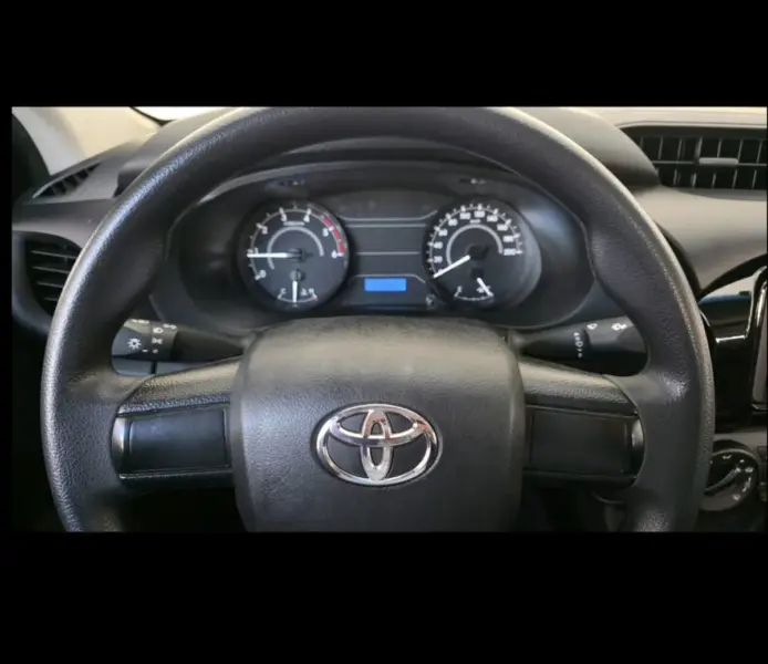 Toyota Hilux 2023