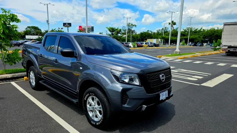 Nissan NP300 FRONTIER 2027